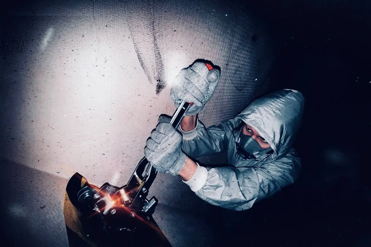 Откройте двери в мир квестов!