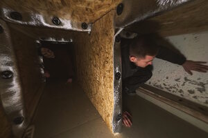 Фотография перформанса Зов пропавших от компании Виктим (Фото 4)