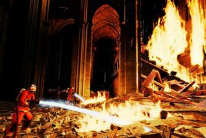 Фотография VR-квеста Save Notre-Dame on Fire от компании Гравитация (Фото 3)